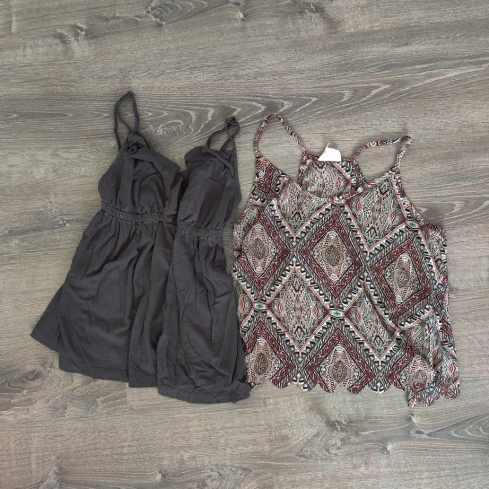 Billabong LA Hearts Tops